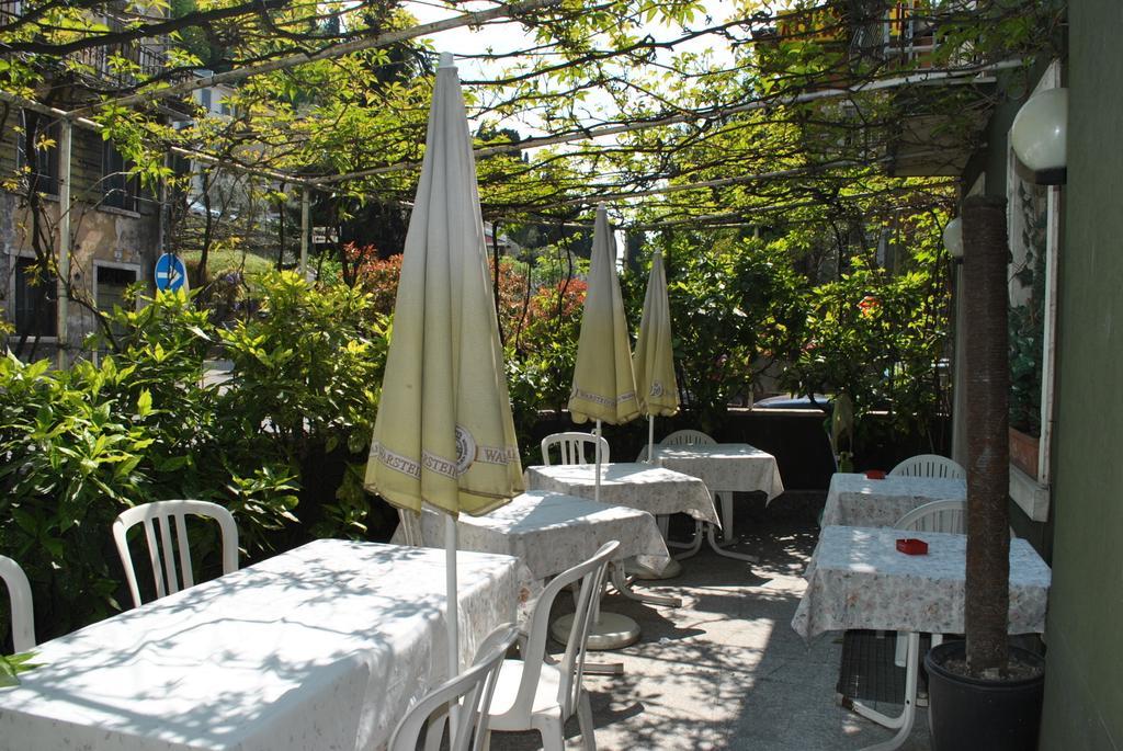 Albergo Alla Rocca Γκάρντα Εξωτερικό φωτογραφία